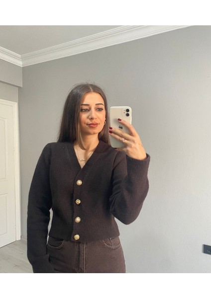 Gold Düğmeli Yumoş Hırka