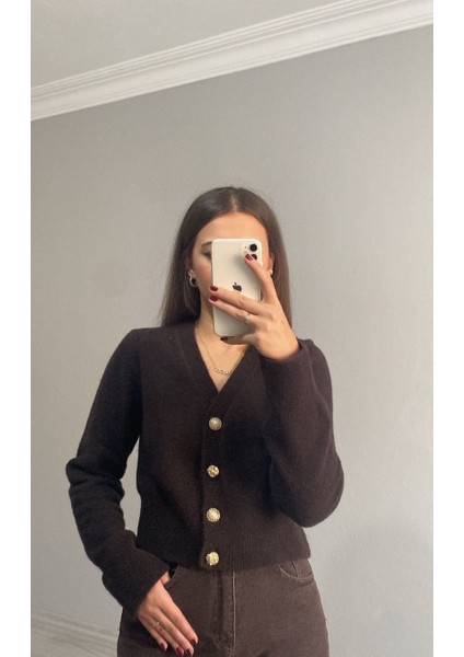 Gold Düğmeli Yumoş Hırka fırsatları