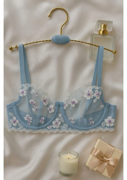Mavi Çiçek Işlemeli Transparan Dantel Sütyen & String Takım fiyatları