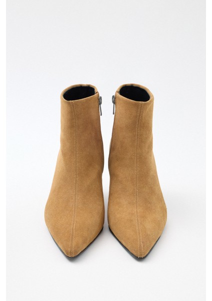 Bot 2517 - Sivri Burun Bilek Boy Taba Süet Kadın Bot