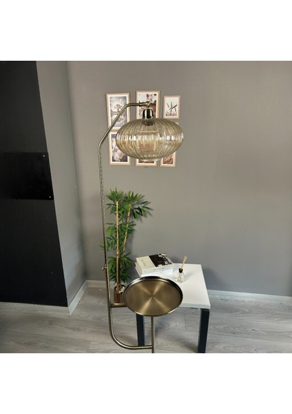 Elegant Bal Cam Eskitme Gövde Tepsili Lambader Dekoratif Metal Oturma Odası Çalışma Odası Zemin fiyatları