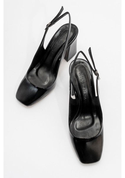 PESCA Siyah Rugan Gova Kadın Ayakkabı