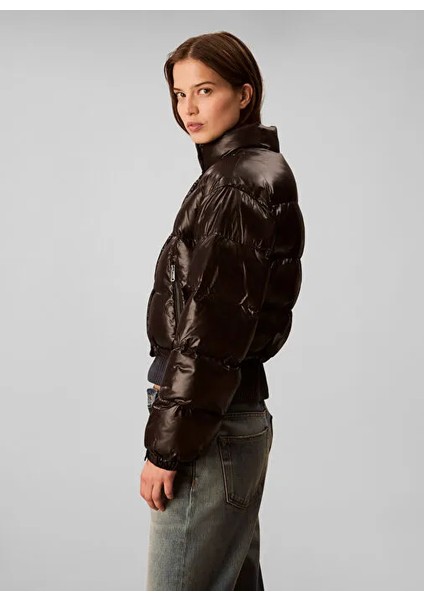 Parlak Kısa Şişme Kadın Siyah Ceket LV047D504G-UB1 indirimleri