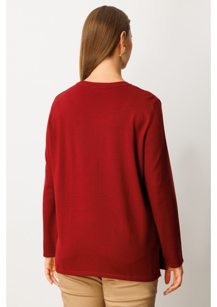 Kadın Kabartma Desenli Süs Düğmeli Triko Kazak 65358 Bordo fırsatları