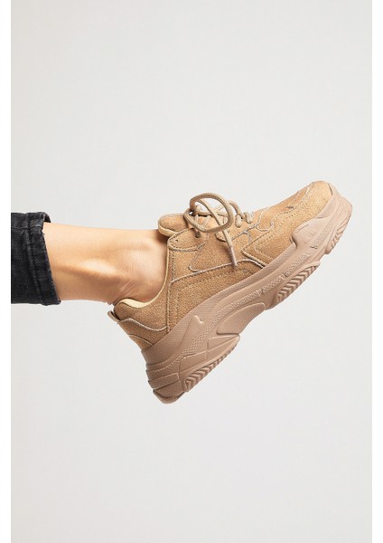 Kadın Vizon Yüksek Taban Bağcıklı Spor Ayakkabı