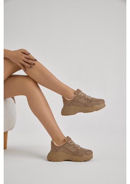 Kadın Vizon Yüksek Taban Bağcıklı Spor Ayakkabı fırsatları