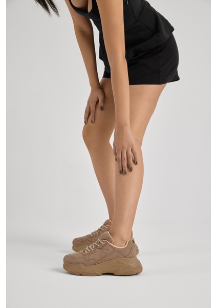 Kadın Vizon Yüksek Taban Bağcıklı Spor Ayakkabı indirimleri