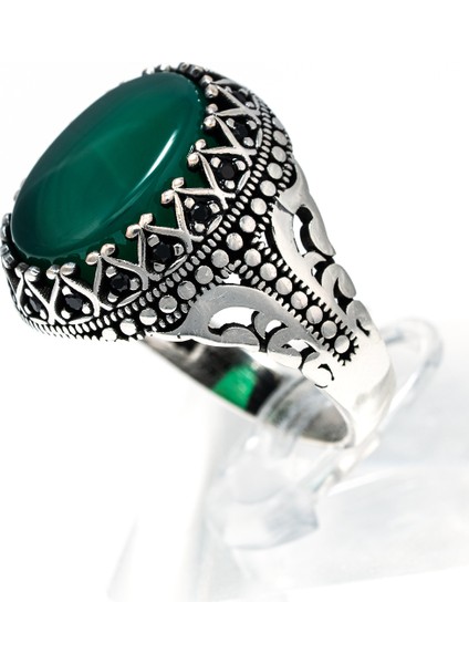 Yeşil Akik Taşlı 925 Ayar Gümüş Erkek Yüzük – Şık ve Zarif Tasarım fiyatları