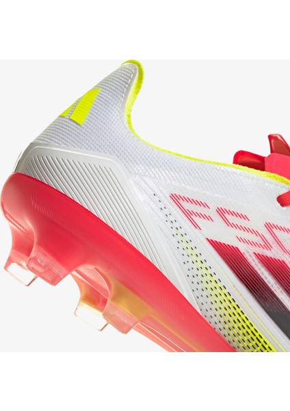 F50 Pro Erkek Beyaz Çim Saha Kramponu.-