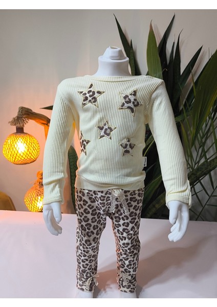 Kız Bebek Leoparlı Kadife Üçlü Takım ( Çıtçıtlısweatshirt+Kadifeyelek+Pantolon) modelleri