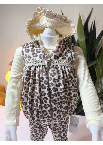 Kız Bebek Leoparlı Kadife Üçlü Takım ( Çıtçıtlısweatshirt+Kadifeyelek+Pantolon) fırsatları