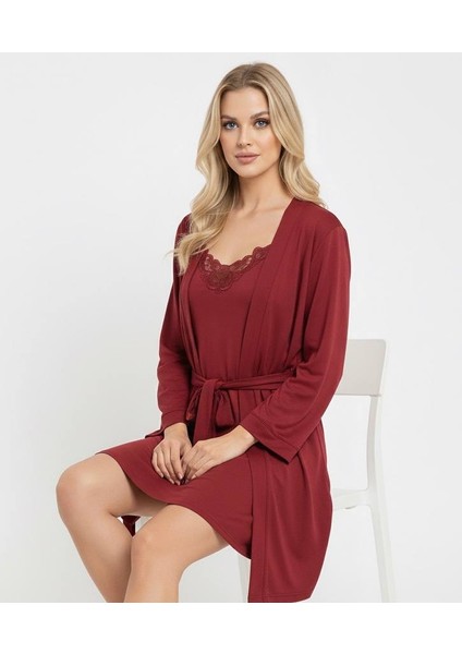 Bordo Dantel Detaylı Penye Gecelik & Sabahlık Seti – Yumuşak Dokulu, Şık ve Rahat modelleri