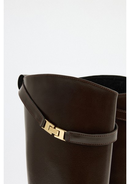 Çizme 2520 - Gold Aksesuar Detaylı Acı Kahve Kadın Çizme indirimleri