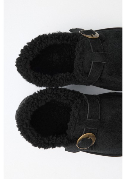 Bot 2524 - İçi Kürklü Eskitme Tokalı Siyah Süet Kadın Bot