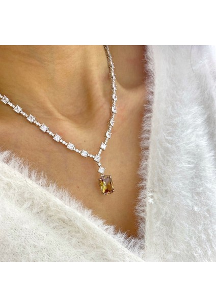 Kadın Gümüş Zultanit Taşlı Fantazi Kolye modelleri