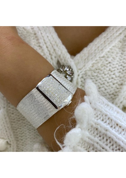 Kadın Gümüş 13 Sıra Taş Tokalı Hasır Bileklik