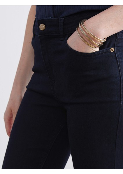 Yeni Sezon Flare Kadın Jean Pantolon modelleri