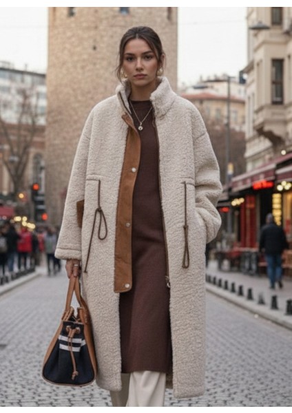 Peluş Beli Bağcık Detaylı Fermuarlı Ceket