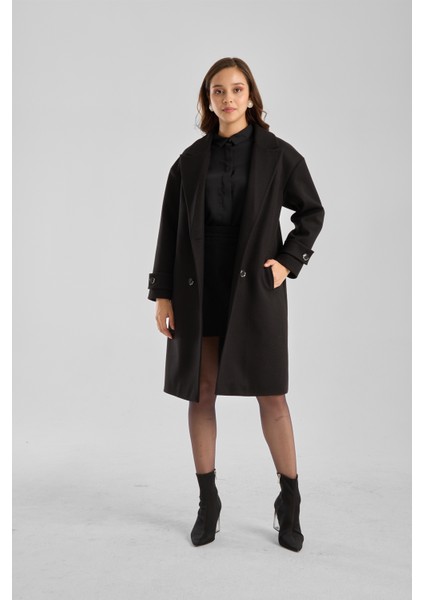 Siyah Regular Kruvaze Yaka Kaban