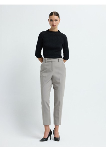 Dar Pantolon Gri 15345674000