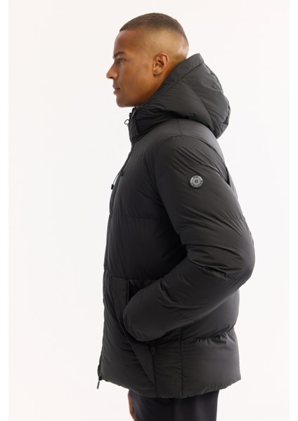 Erkek Siyah Kapüşonlu Su İtici Rüzgar Geçirmez -5°C Dayanıklı Şişme Comfort Fit Mont B006046