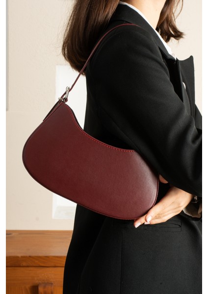 Orijinal Kadın Kolon Askılı Konfor Modeli Mini Baget Tek Gözlü Küçük Boy El Kol ve Omuz Çantası