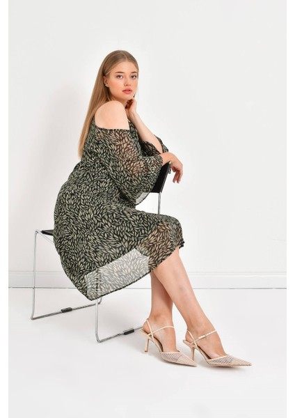 Şifon Bağlama Detaylı Elbise