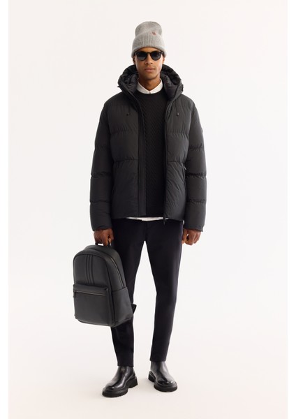 Erkek Siyah Kapüşonlu Su İtici Rüzgar Geçirmez -5°C Dayanıklı Şişme Comfort Fit Mont B006046