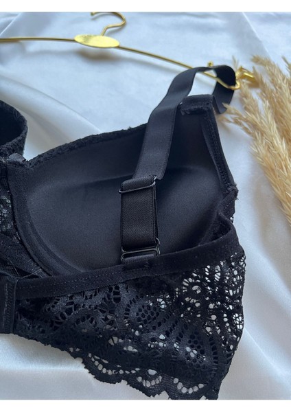 Dantelli Lastiği Taşlı Balenli Destekli Dolgulu Push Up Leopar Sütyen Ve String Iç Çamaşırı Takımı