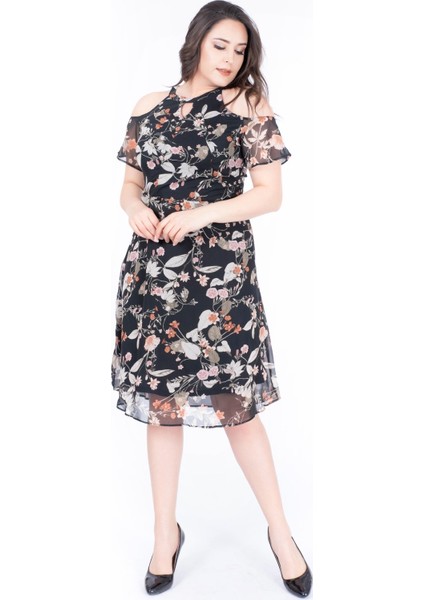 Omuzları Açık Astarlı Şifon Elbise