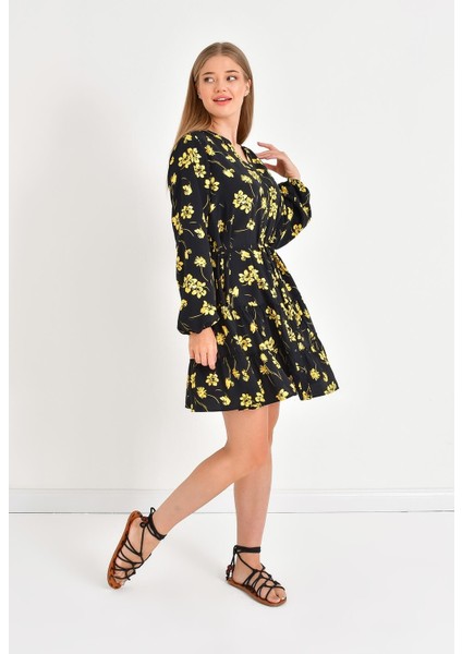 Fırfır Detaylı Kuşaklı Elbise indirimleri