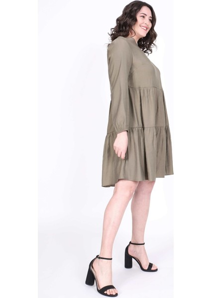 V Yaka Katlı Elbise fiyatları