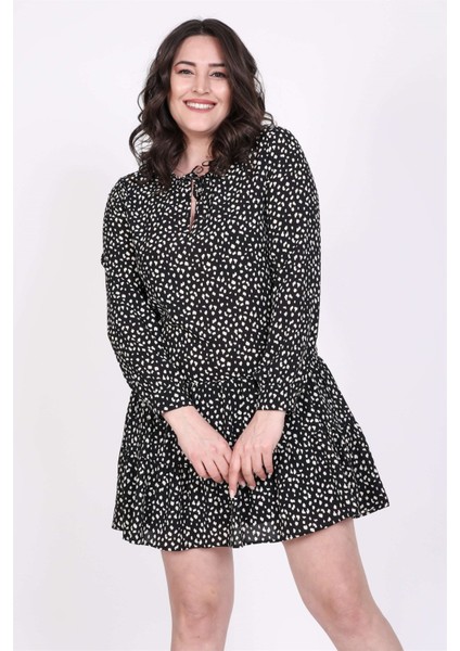 Önü Bağcıklı Eteği Fırfırlı Elbise fırsatları