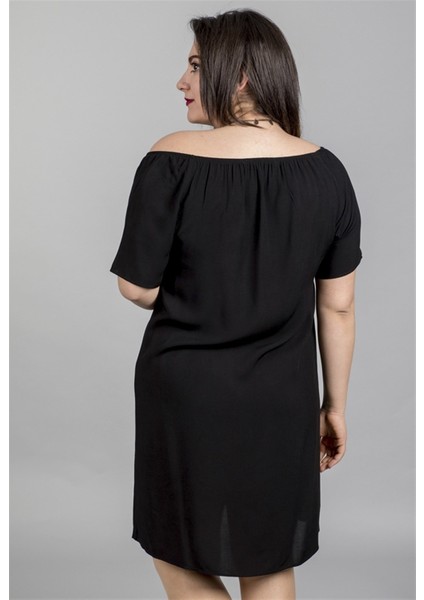 Düşük Omuzlu Büzgü Detaylı Elbise modelleri