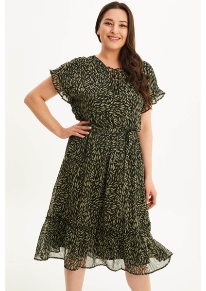 Önü Bağcıklı Fırfır Detaylı Şifon Elbise