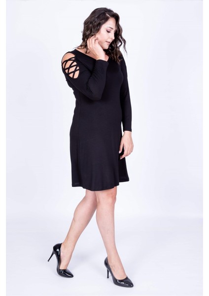 Kol Biyeli Çerçeveli Elbise indirimleri