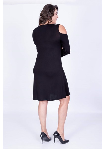 Kol Çerçeveli Biye Detaylı Elbise modelleri