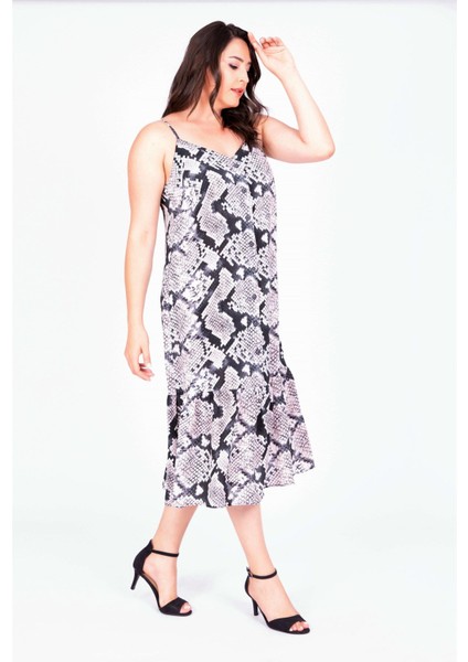 Önden Düğmeli Eteği Büzgülü Elbise indirimleri