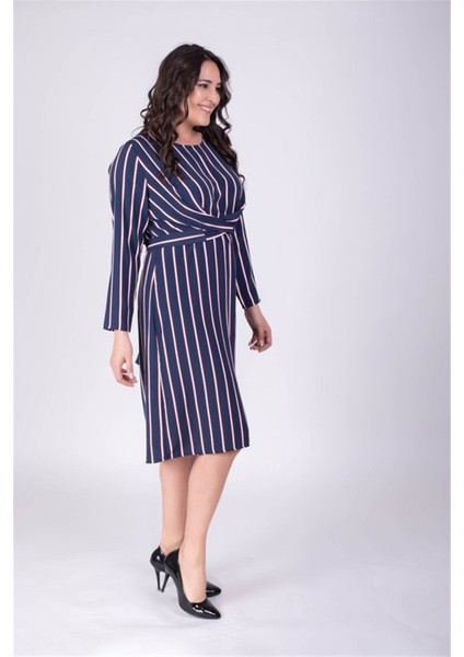 Bağlama Detaylı Çizgili Elbise indirimleri