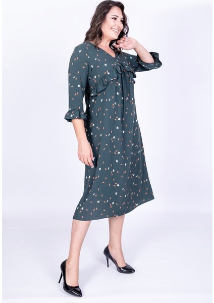 V Yaka Fırfır Detaylı Elbise fiyatları