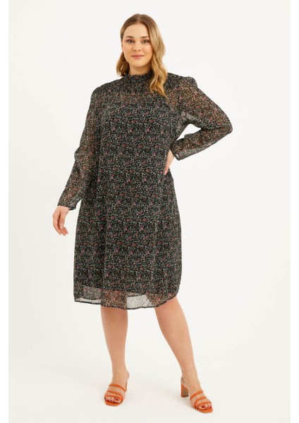 Astarlı Şifon Gipe Detaylı Elbise