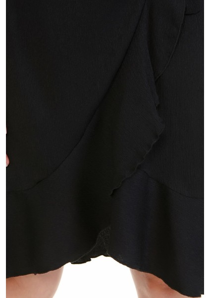 Anvelop Eteği Volanlı Elbise