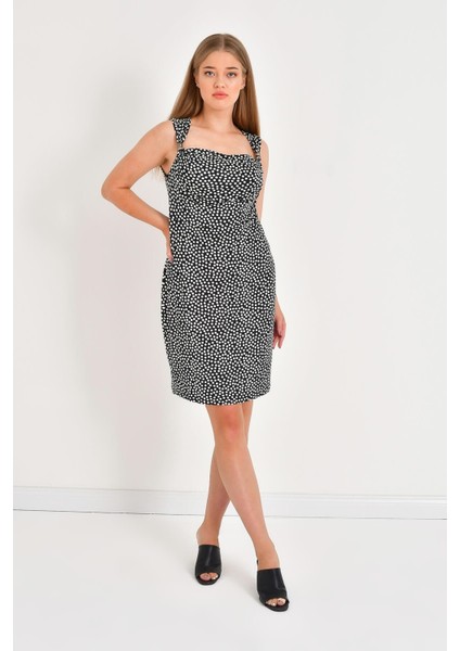 Siyah Puantili Elbise fırsatları