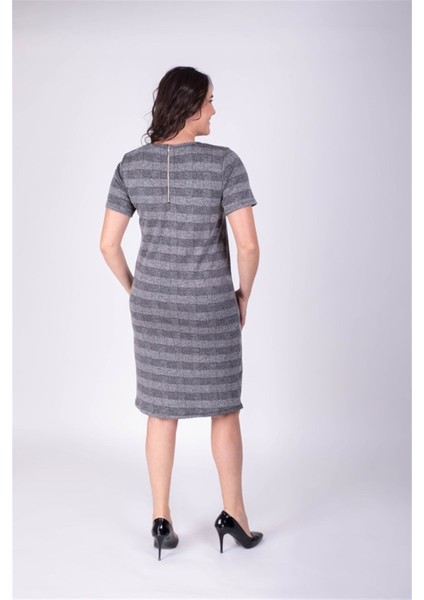 Fermuar Detaylı Cepli Elbise indirimleri