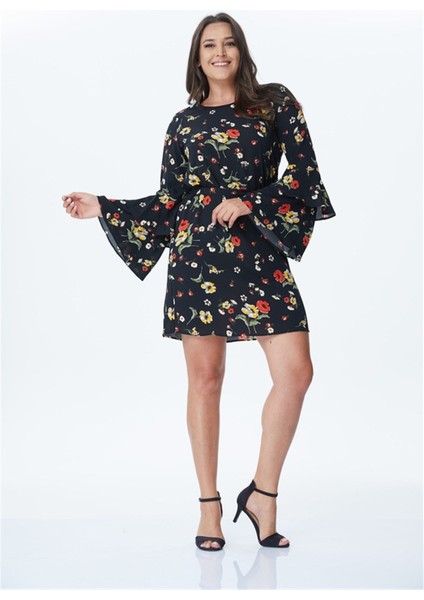 Kolları Volanlı Çiçekli Elbise fırsatları