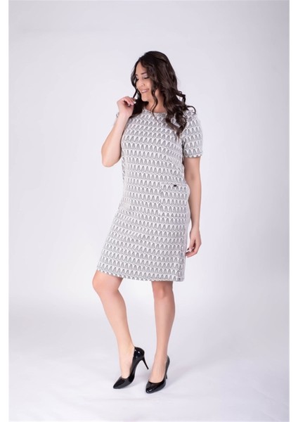 Fermuar Detaylı Cepli Elbise