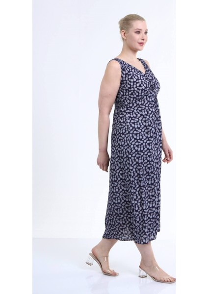 Önü Düğüm Detaylı Askılı Elbise