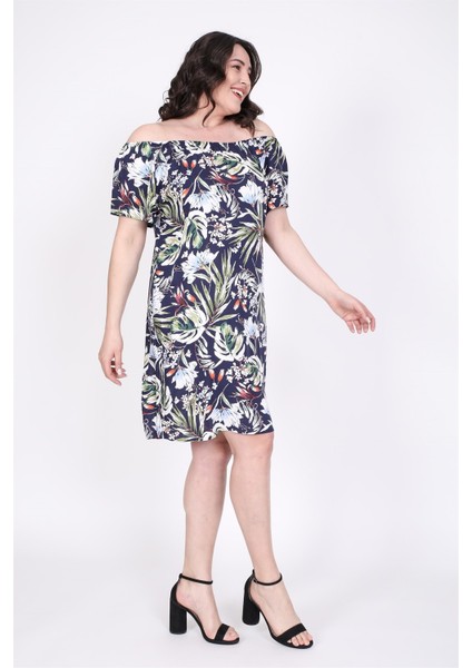 Düşük Omuzlu Büzgü Detaylı Elbise fiyatları