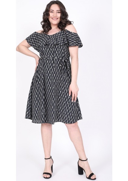 Volanlı Kemerli Elbise