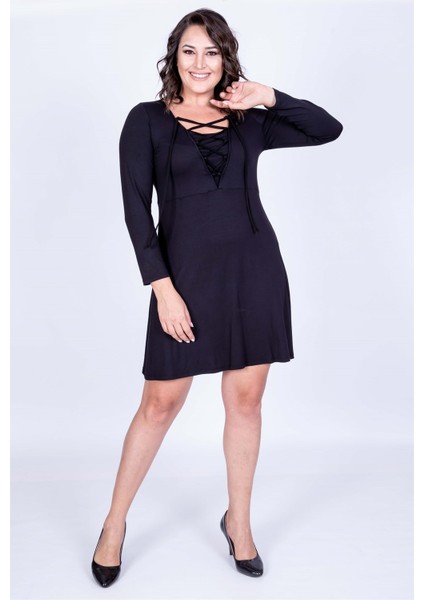 Ön Çapraz Biyeli Elbise